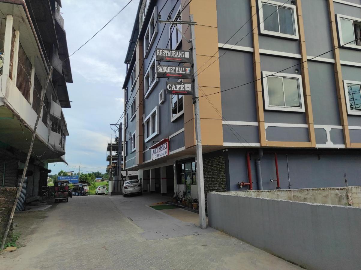 Hotel Paradise - Biswanath Chariali Bishnath Kültér fotó