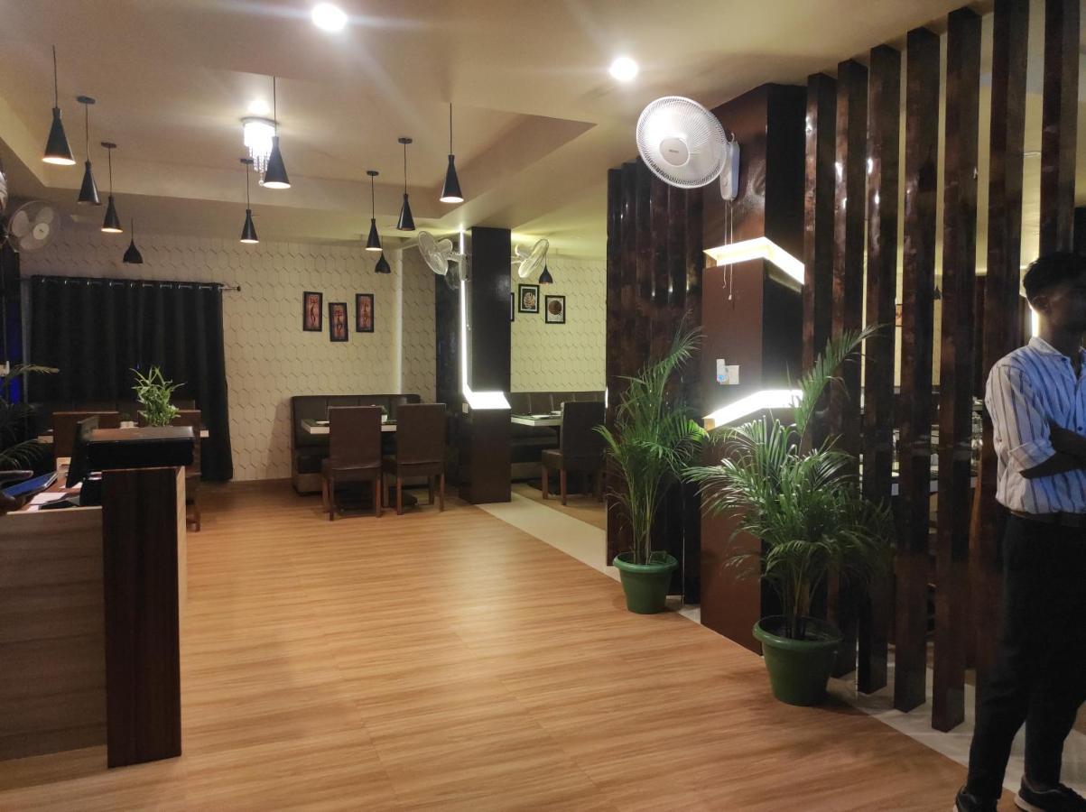 Hotel Paradise - Biswanath Chariali Bishnath Kültér fotó