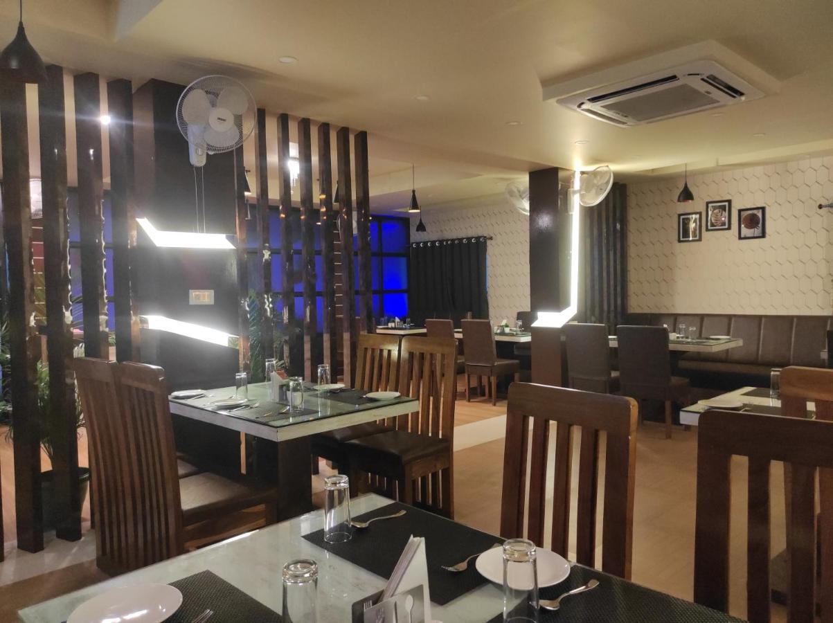 Hotel Paradise - Biswanath Chariali Bishnath Kültér fotó